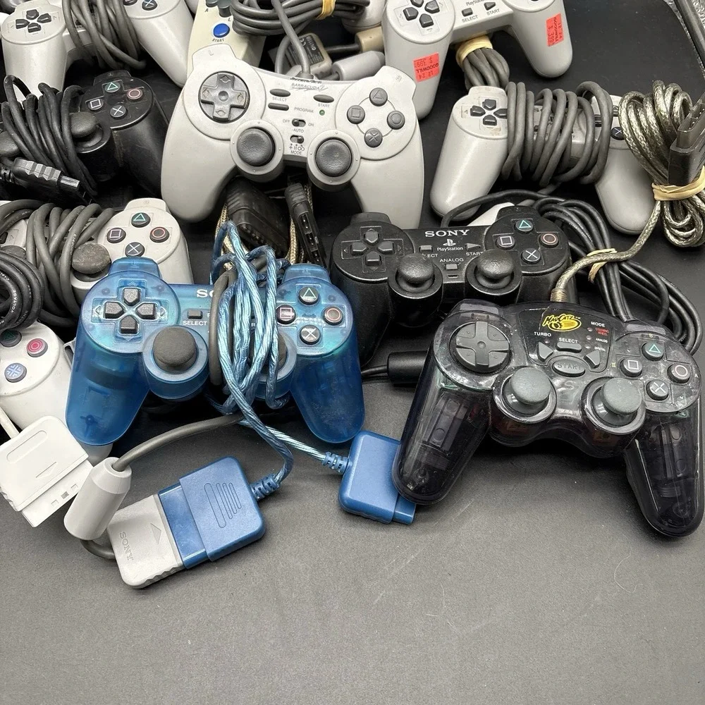 PlayStation 1 & 2 Controller Lot Of 19 Controllers Untested As Is